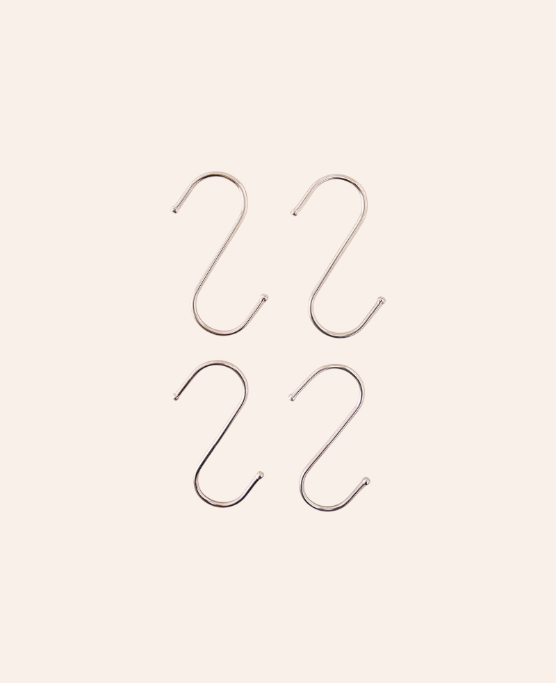 Esmée Set aus vier silbernen S-Haken aus Metall für Küche und Haushalt, 90 mm lang