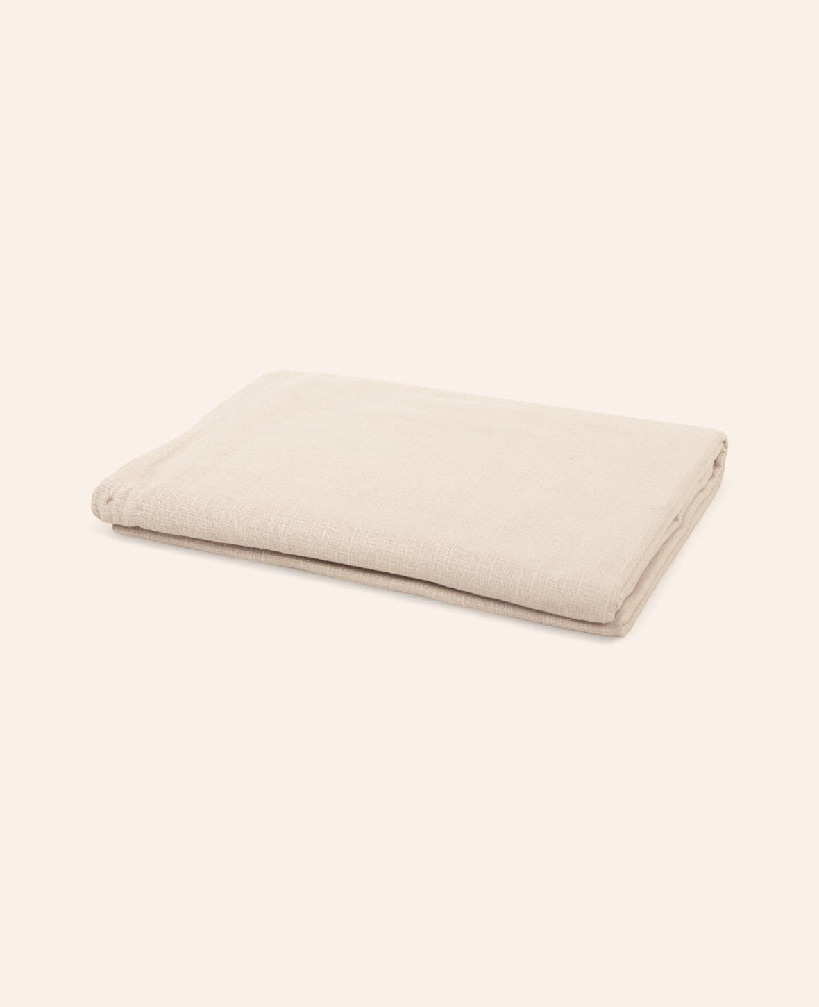 Esmée Tischdecke aus beiger Baumwolle in 250 x 140 cm, gefaltet und schlichtes Design für den Esstisch