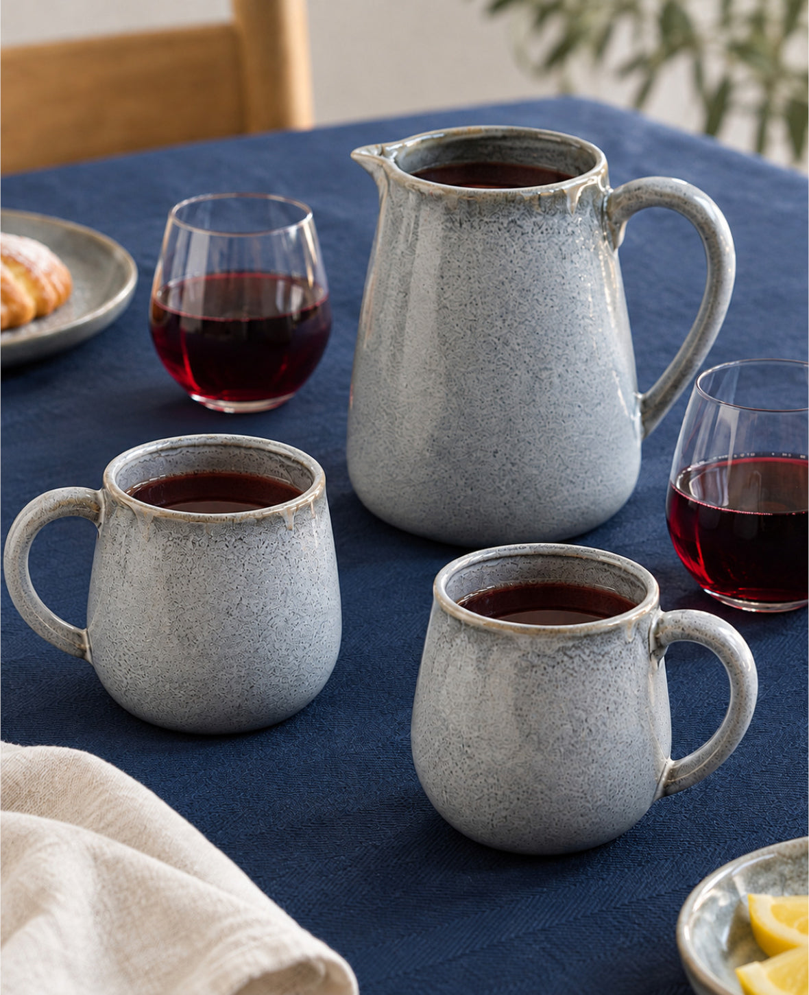 Krug und Tassen Set, handglasiert, Steingut, Blau-Grau, 3 Stk.